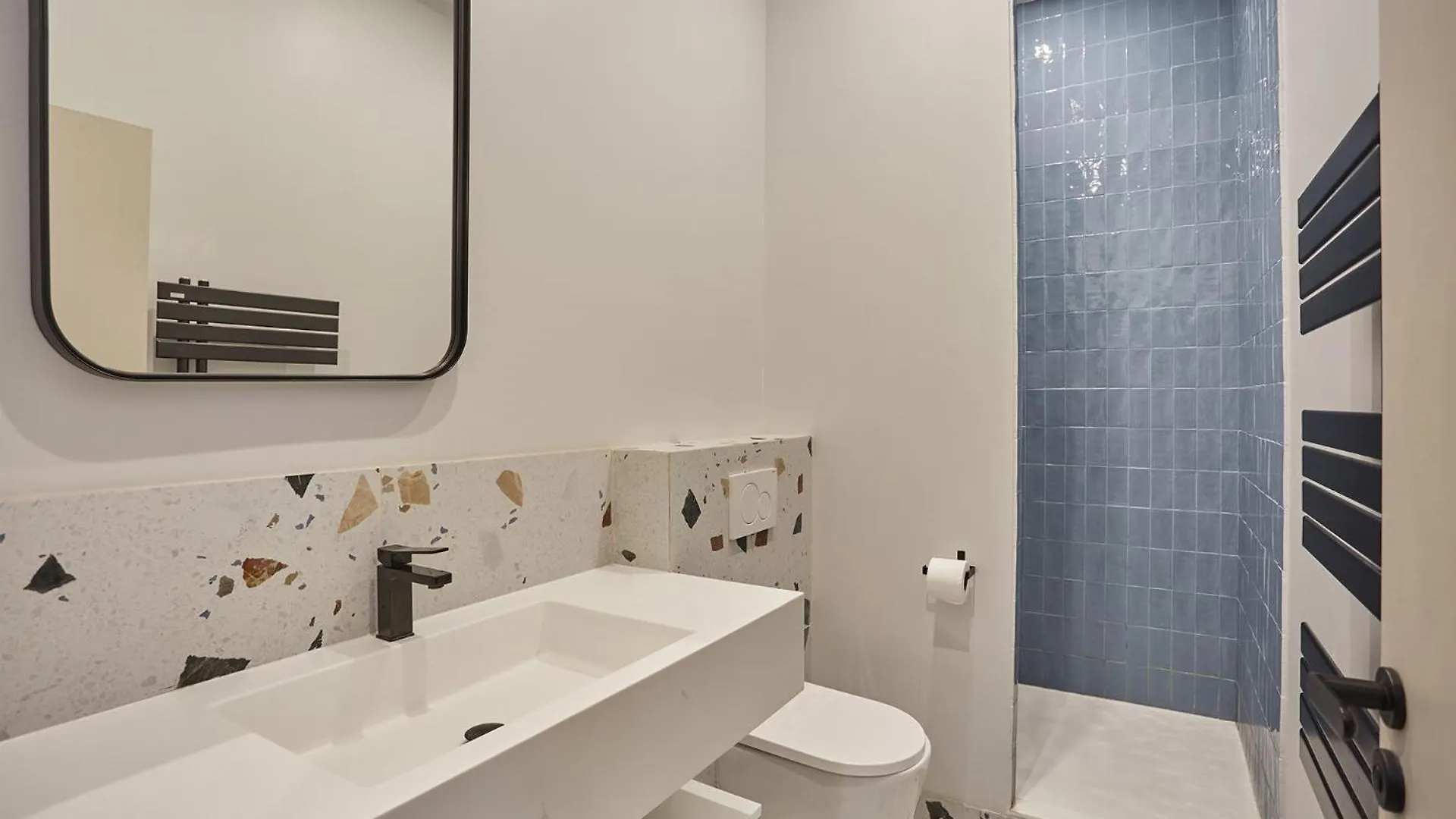 Residence Center Of Paris By Studio Prestige